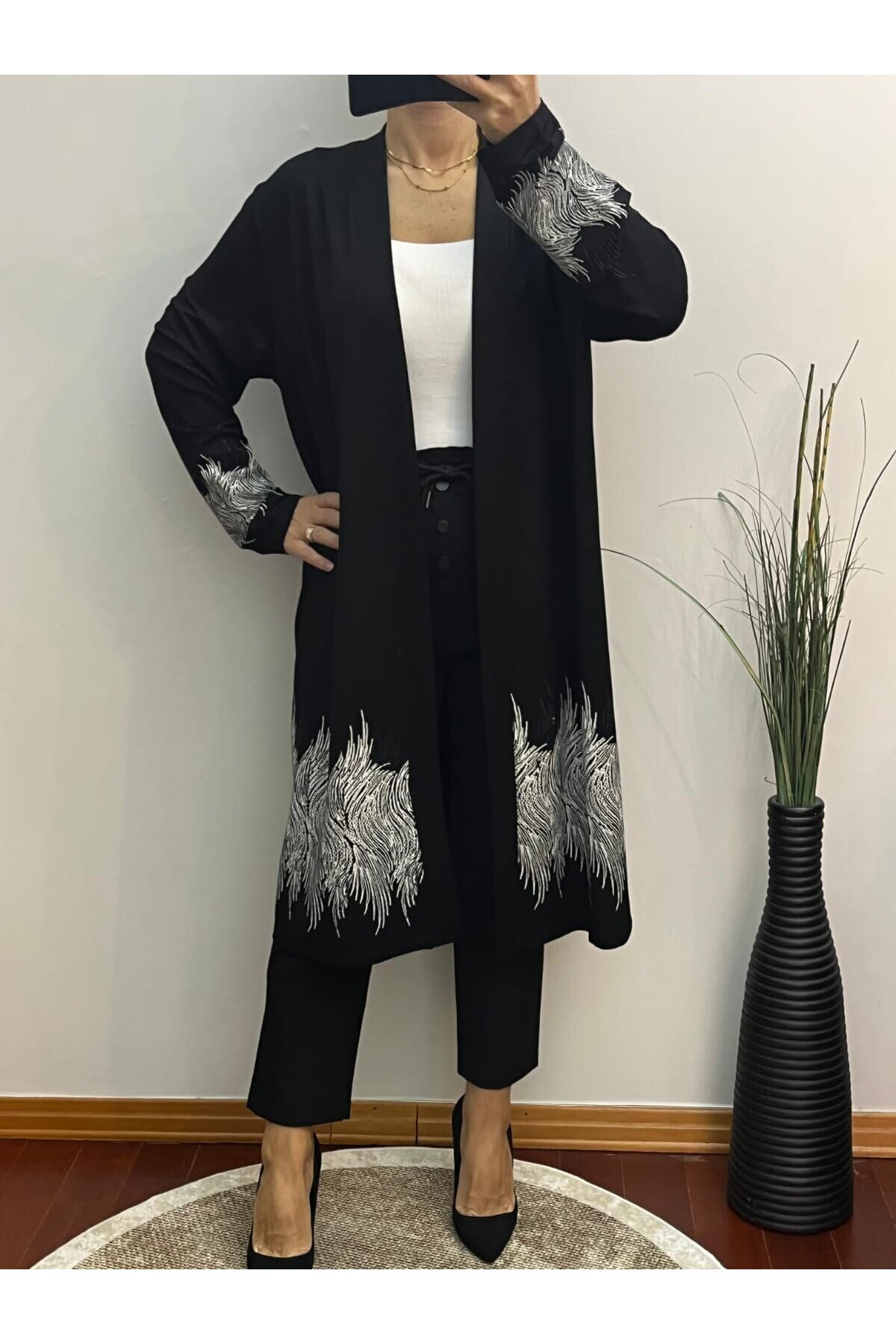 Baskı ve Taş Detaylı Hırka