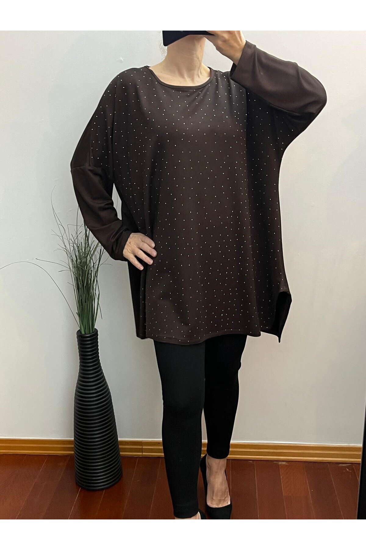 Taş Detaylı Tunik