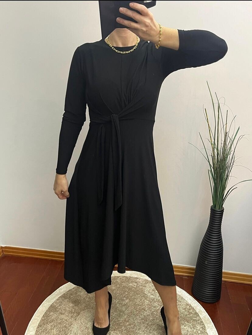 Yan Bağlama Detaylı Asimetrik Elbise
