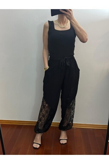 Siyah Dantelli pantolon